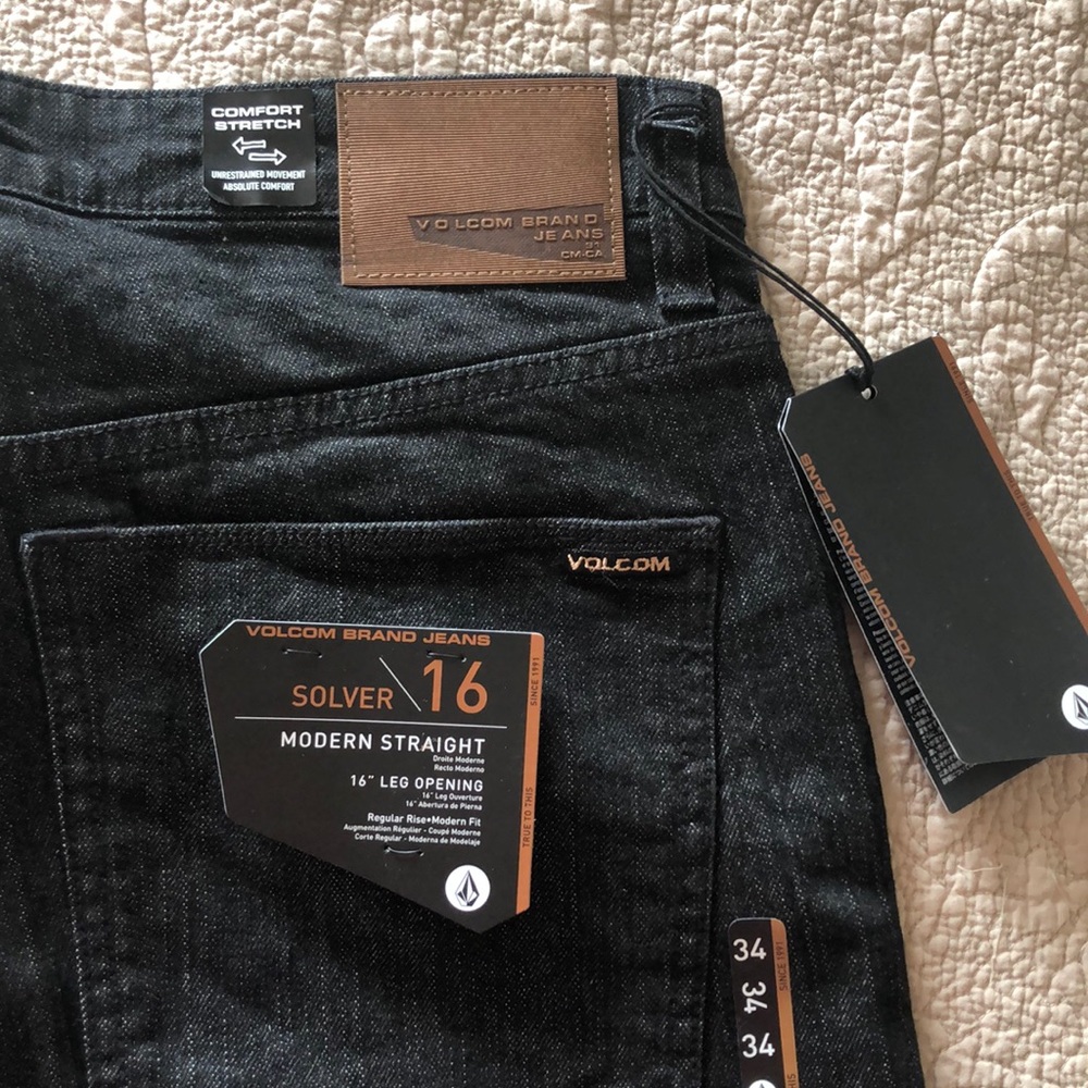 Men’s Volcom Solver jeans size 34